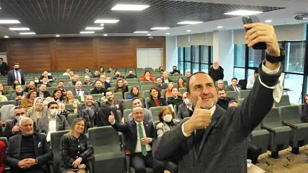 'Suya düşmeden evvel yüzmeyi öğrenmeli'