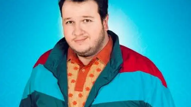 Şahan Gökbakar hamburgerci oldu