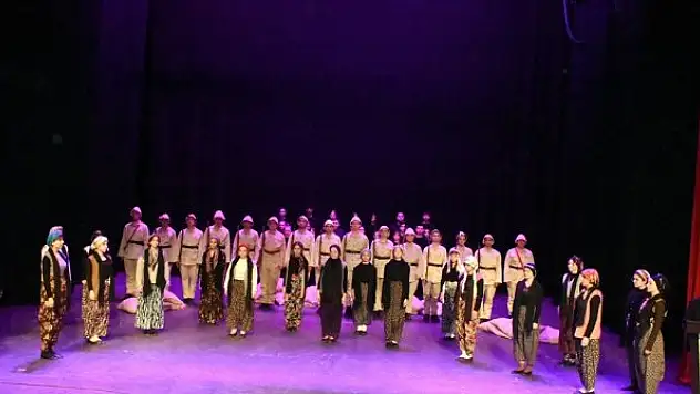 Zaferin 107. yılında anlamlı gösteri