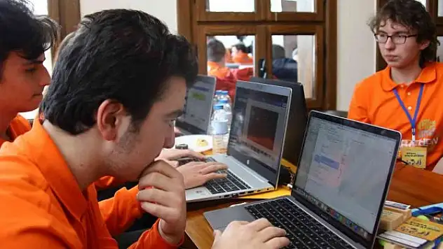 Gençlik hizmetlerini gençler tasarlıyor