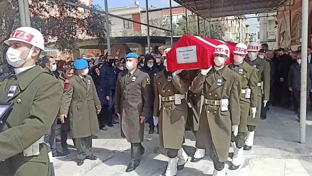 Hayatını kaybeden Üsteğmen Dündar son yolculuğuna uğurlandı