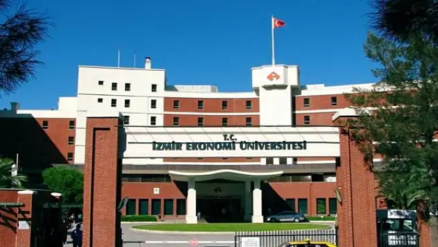 İzmir Ekonomi Üniversitesi araştırma ve öğretim görevlisi alacak