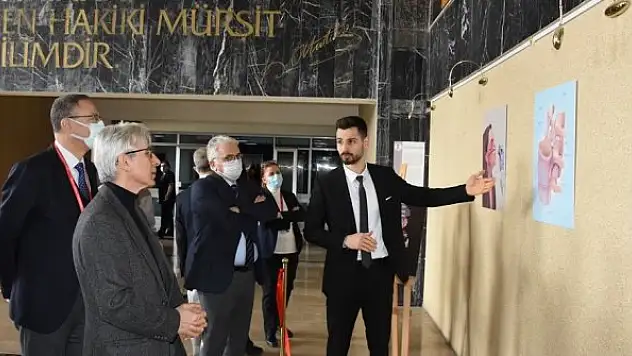 OMÜ Tıp Fakültesi'nde Kişisel Medikal İllüstrasyon Sergisi