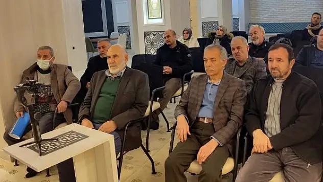 Prof. Dr. Parlak: 'İstiklal Marşımız tevhit sembolüdür'