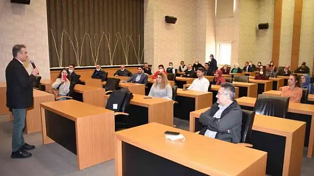 Selçuklu Belediyesi personeline sağlık semineri