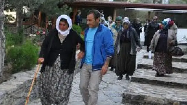 'Biz de sizlerin evladınızız'