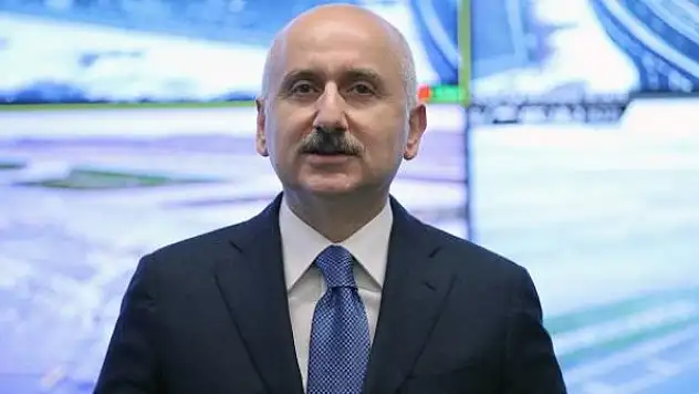 Karaismailoğlu'dan İstanbul'da toplu ulaşıma zam eleştirisi