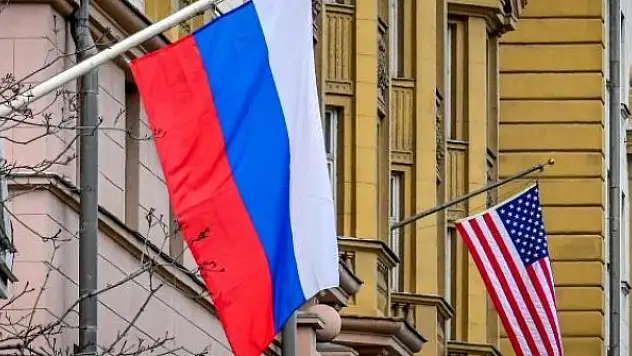 Rusya, ABD'li diplomatları sınır dışı ediyor