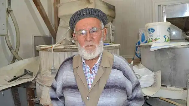 Yıllarını bu değirmene verdi