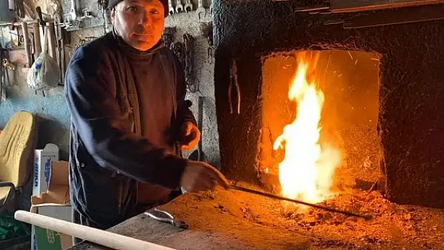 30 yılık demir ustası sanatını teslim edecek kimse bulamıyor