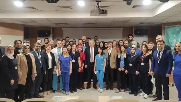 Yoğun bakım hemşirelerine sertifika