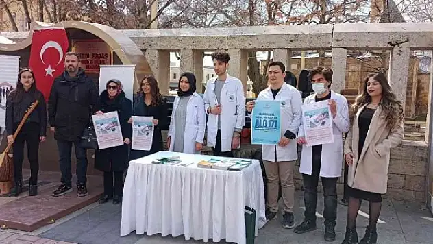 Bağımlılığa karşı müzikle farkındalık oluşturdular