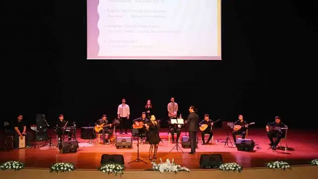 NEVÜ'lü öğrenciler 'Türk Halk Müziği' konseri gerçekleştirdi