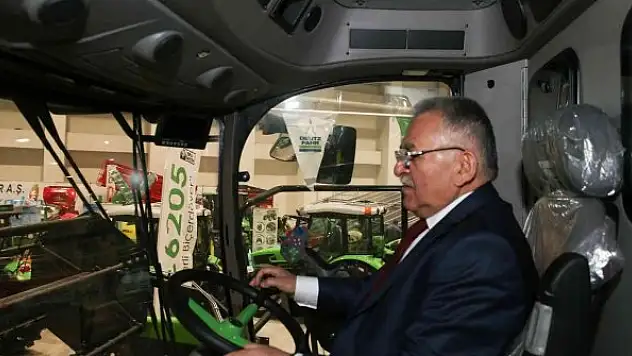 Başkan Büyükkılıç'tan aspir ve yem bitkileri tohumu müjdesi