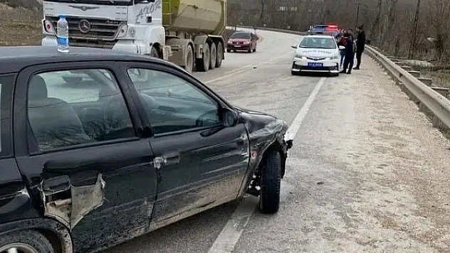 Zincirleme trafik kazası: 2 yaralı