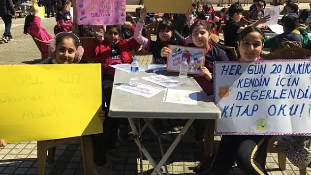 Kütüphane Haftasında kitap okundu