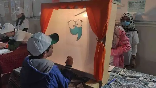 Bir tutam bilim bir tutam Sofular