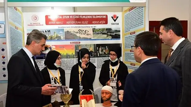 Öğrencilerin projeleri görücüye çıktı