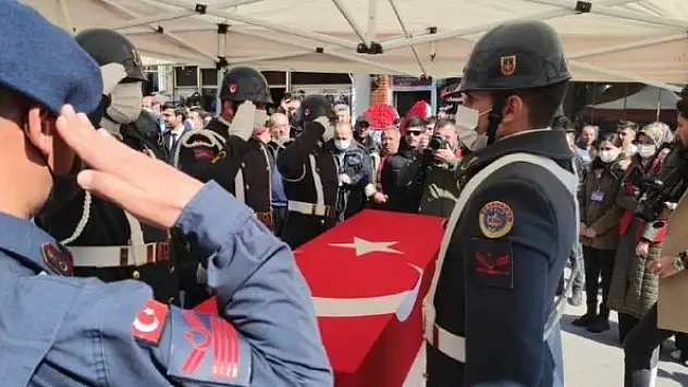 Nikahı kıyılacaktı, toprağa verildi