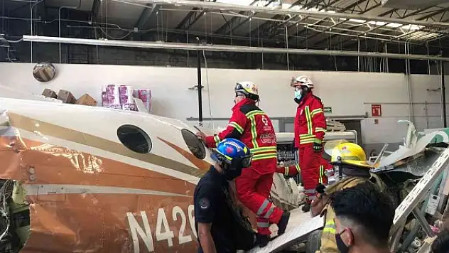 Meksika'da küçük uçak süpermarketin üzerine düştü: 3 ölü, 5 yaralı