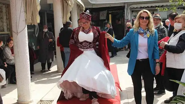 Down sendromlu Gülce'nin hayalini podyumda gerçekleştirdiler