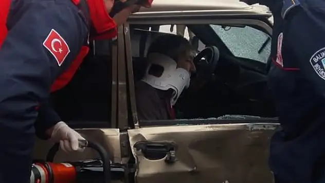 Balıkesir'de trafik kazası: 1 yaralı