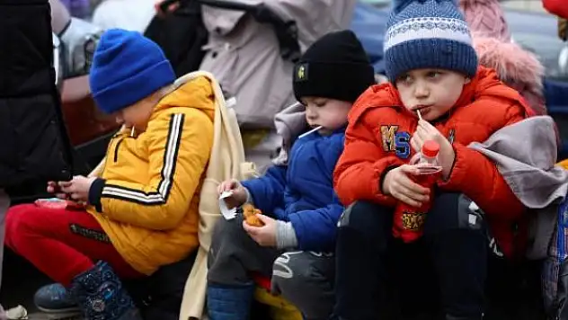 Ukrayna'dan AB ülkelerine girenlerin yarısı çocuklardan oluşuyor