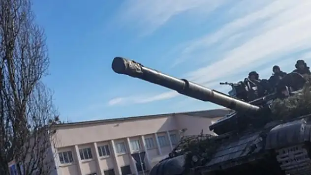 Rusya, sivillerin tahliyesi için ateşkes ilan etti