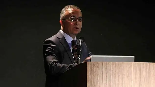 Rize Valisi Çeber: 'Devlet Rize'ye dünyanın en güzel havalimanını yapıyor'