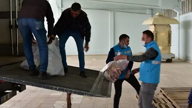 400 aileye Ramazan paketi ulaştırılacak
