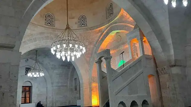 Adıyaman'da Musalla Camii ilk teravih namazıyla ibadete açıldı