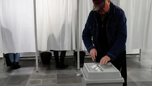 Macaristan halkı sandık başında