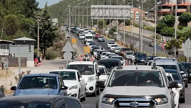 Çevre Şehircilik Müdürlüğü'nden araç sahibi ve sürücülere uyarı