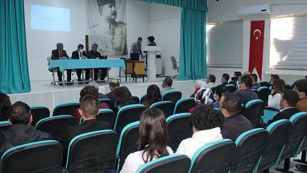 Bağımlılıkla mücadele çalıştayı başladı