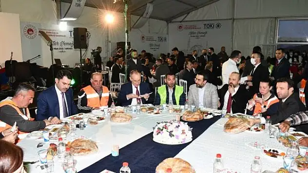 Bakan Kurum: '20 yıl içerisinde 5 milyon vatandaşımızı ev sahibi yaptık'