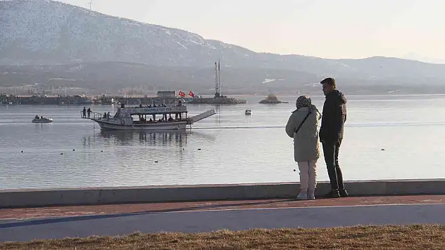 Beyşehir Gölü'nde tekne turları başladı