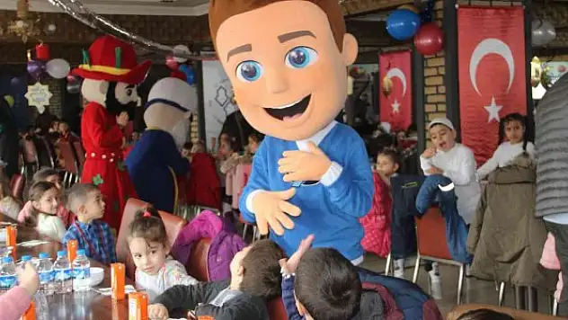 Tekne orucu tutan çocukların iftar heyecanı