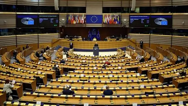 Avrupa Parlamentosu 'Rusya'ya ambargo' kararını içeren tasarıyı kabul etti