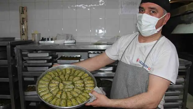 Baklavacıların Ramazan mesaisi sürüyor
