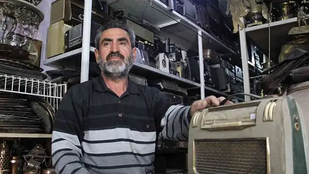 Antika tutkunu esnaf