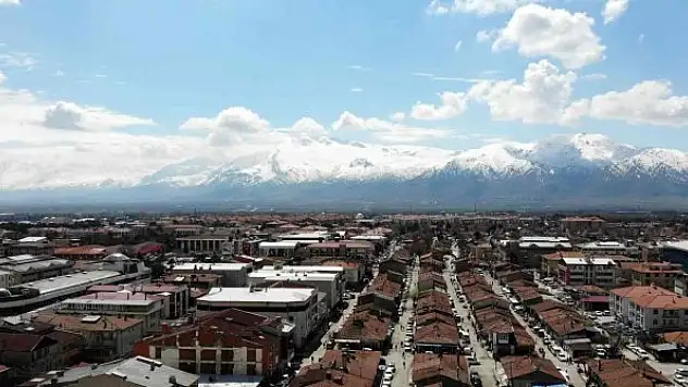 İnşaat maliyet endeksi yıllık yüzde 90,27 arttı