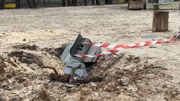 Çernihiv'de nehir kenarında füzeler bulundu