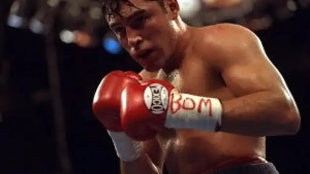 De La Hoya ringlere dönebilir