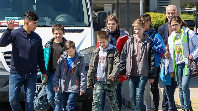 Ukrayna'da 4,8 milyon çocuk yerinden edildi