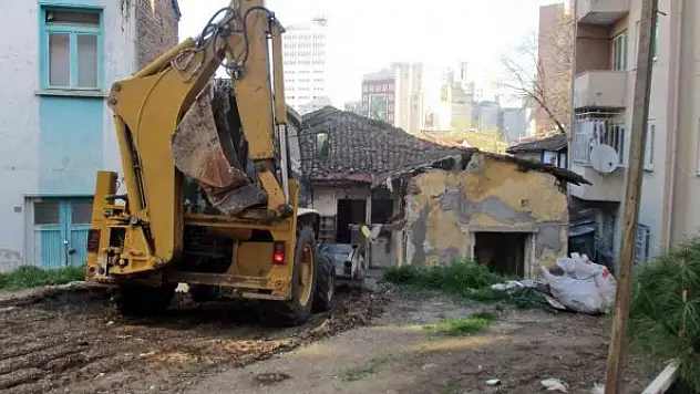 Metruk binalar yıkılıyor mahalleler nefes alıyor