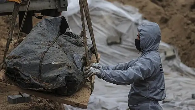 Açılan ikinci toplu mezardan 8 sivilin cesedi çıkarıldı