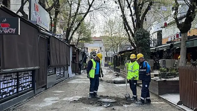 Kafeler Sokağı yenilenen yüzüyle bölgeye değer katacak