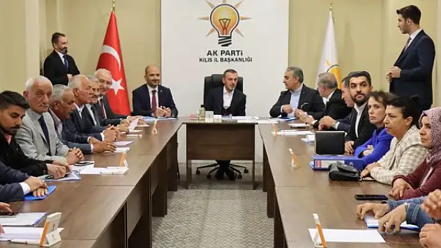 AK Parti Genel Başkan Yardımcısı Kandemir, AK Parti Kilis İl Başkanlığını ziyaret etti