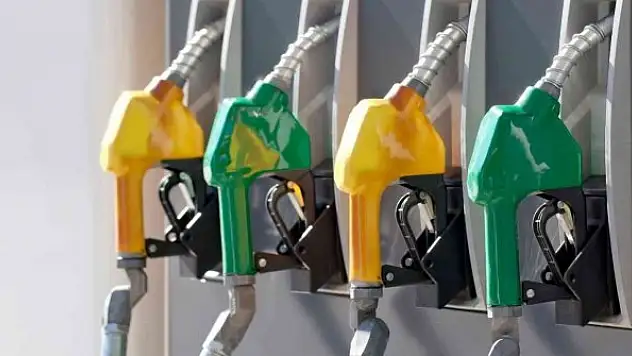 ABD'den artan benzin fiyatlarıyla ilgili sürpriz hamle! Biden duyurdu