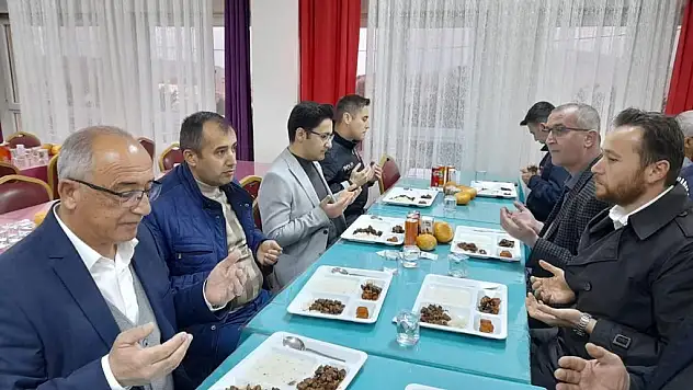 Yunak'ta şehit aileleri iftarda buluştu